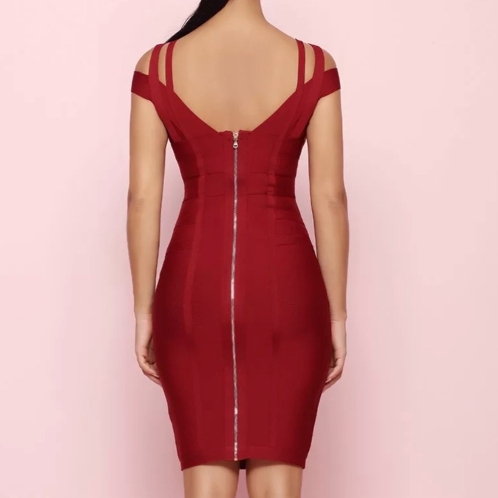 Red Polyester Dress - Picture 3 of 3